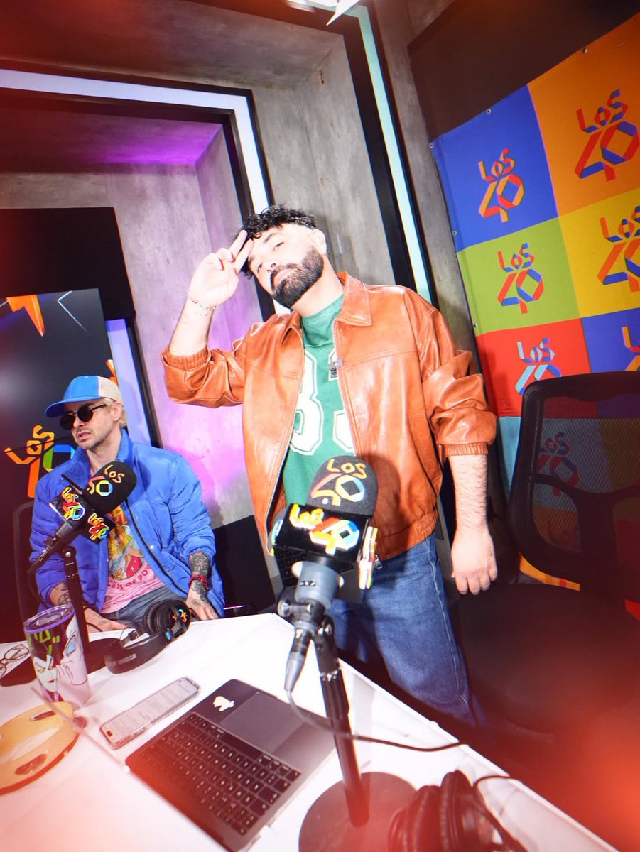 No se pierdan al mejor <a href="/dgocardenas/">Diego Cardenas</a> en Ya Párate, por Los 40 México 🎙️. Disfruten su increíble sección “El Top 3 que no sabías que necesitabas” en <a href="/yaparateoficial/">¡Ya Párate!®</a>
Un espacio lleno de talento, creatividad y contenido que siempre sorprende. ¡Sintonícenlo y no se lo pierdan! ✨