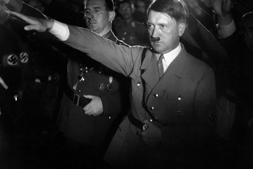 DDDIIETHER's tweet photo. "nothing is really wrong with my son!"

your son is humping the pillow and hes imagining it as hitler's cunt everything is wrong with your son https://t.co/54fc1lqcZ3