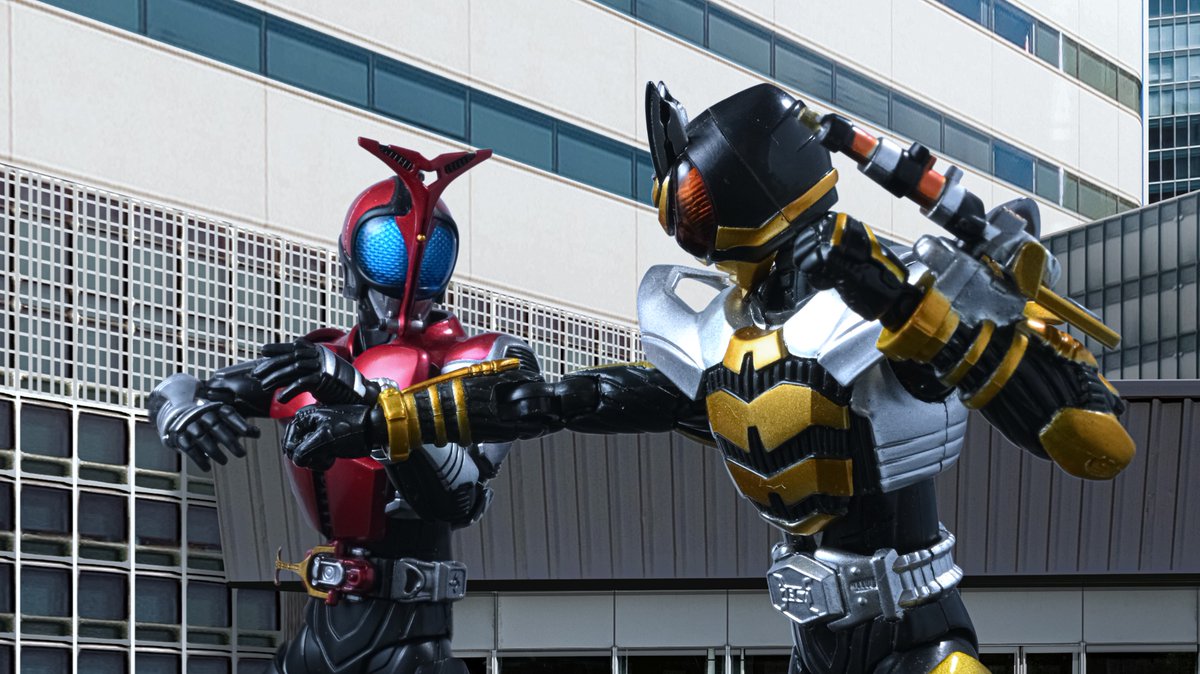 エバルト tweet media