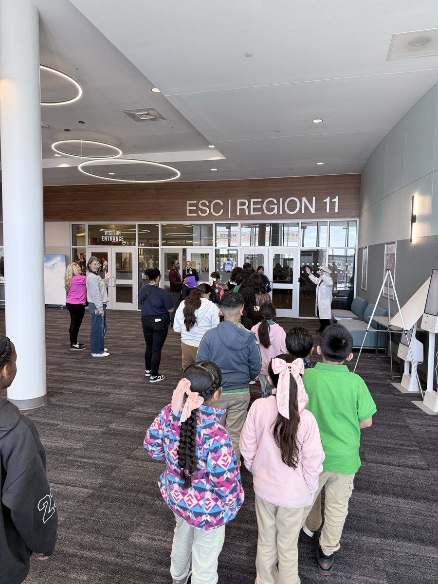 Leadership Academy at Como Elementary School tweet media