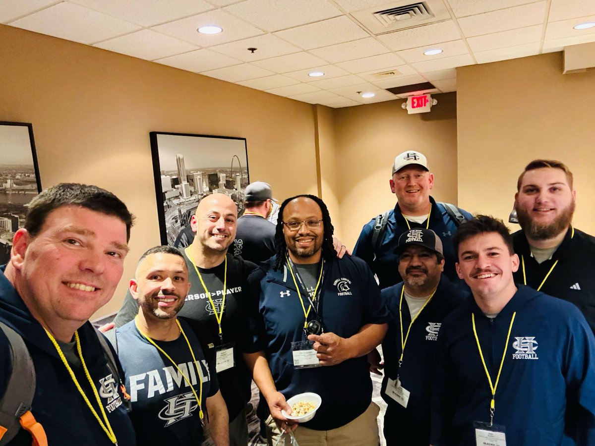 Francis Howell Central Football tweet media