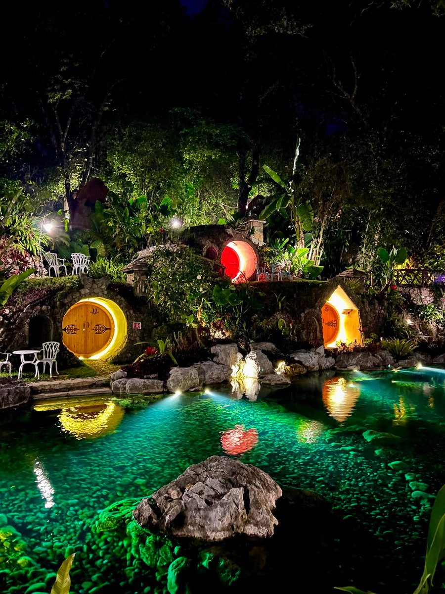 Paty Azua tweet media