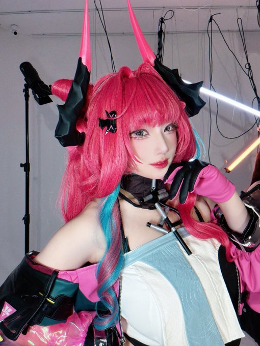 Twitterのコスプレ画像1