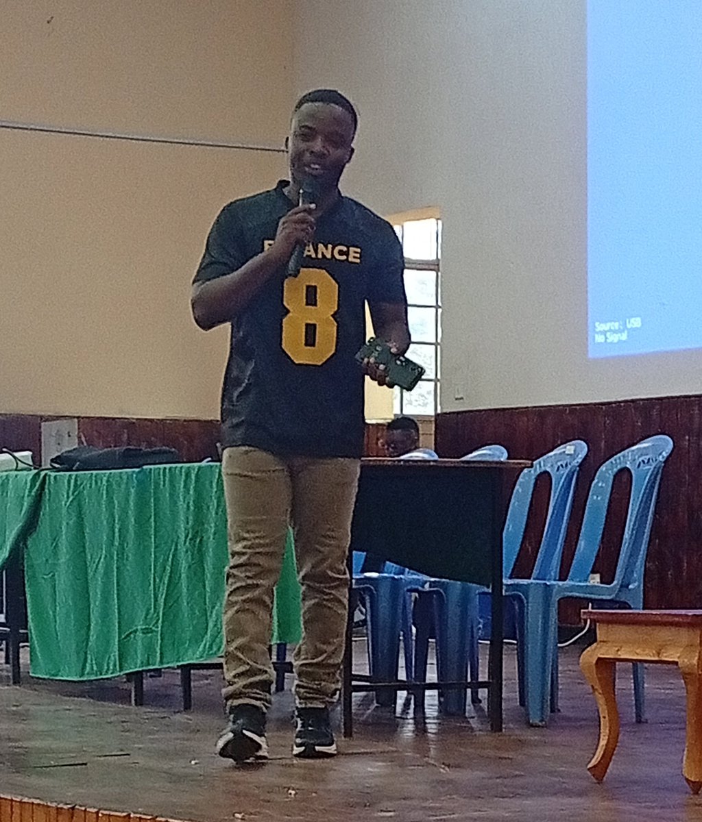 kingzantosII's tweet photo. @BinanceAfrica  #binanceuniversity what a beautiful mentor https://t.co/UJT0NvNZ37