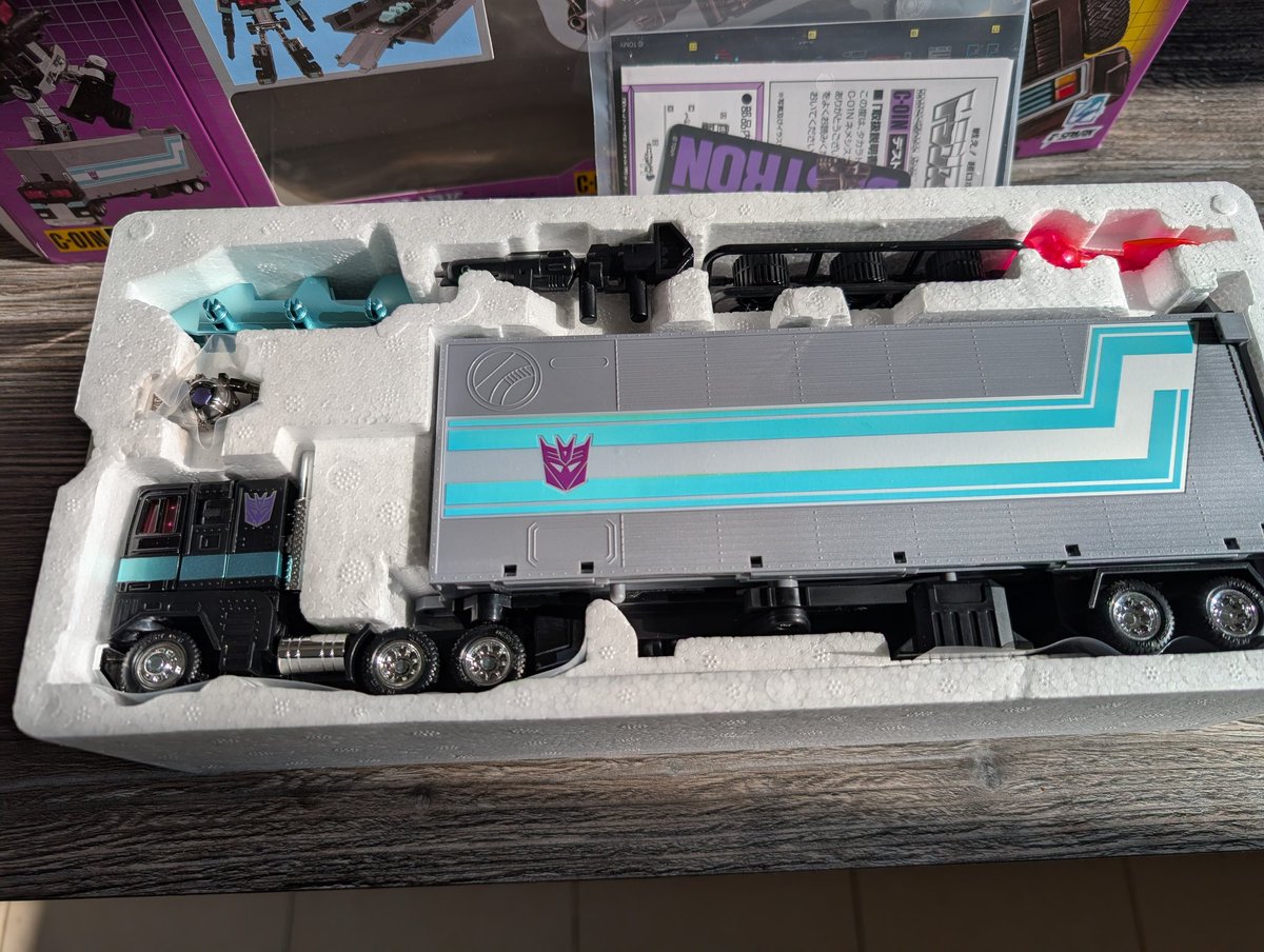 Transformers Toys tweet media