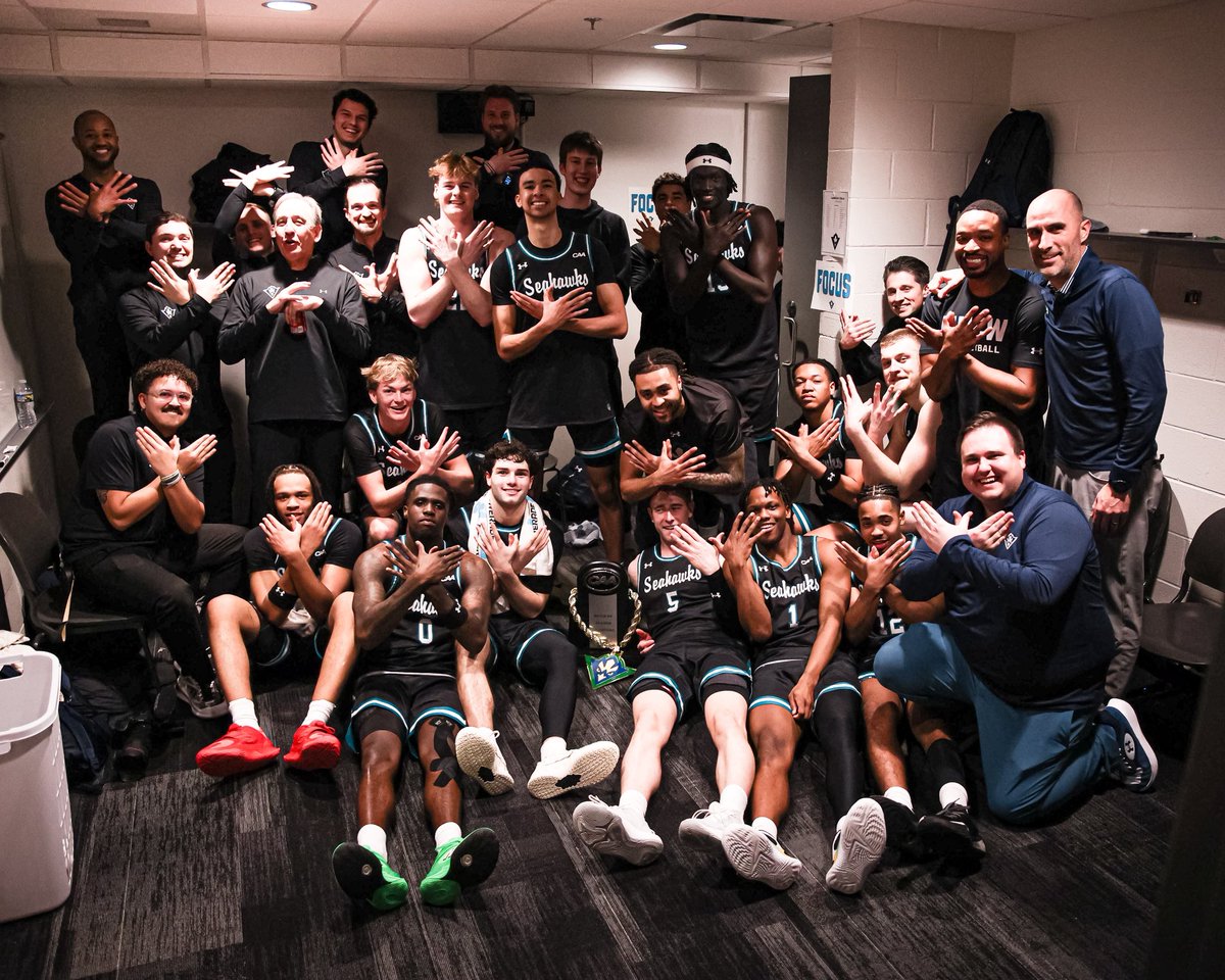 UNCW Basketball tweet media