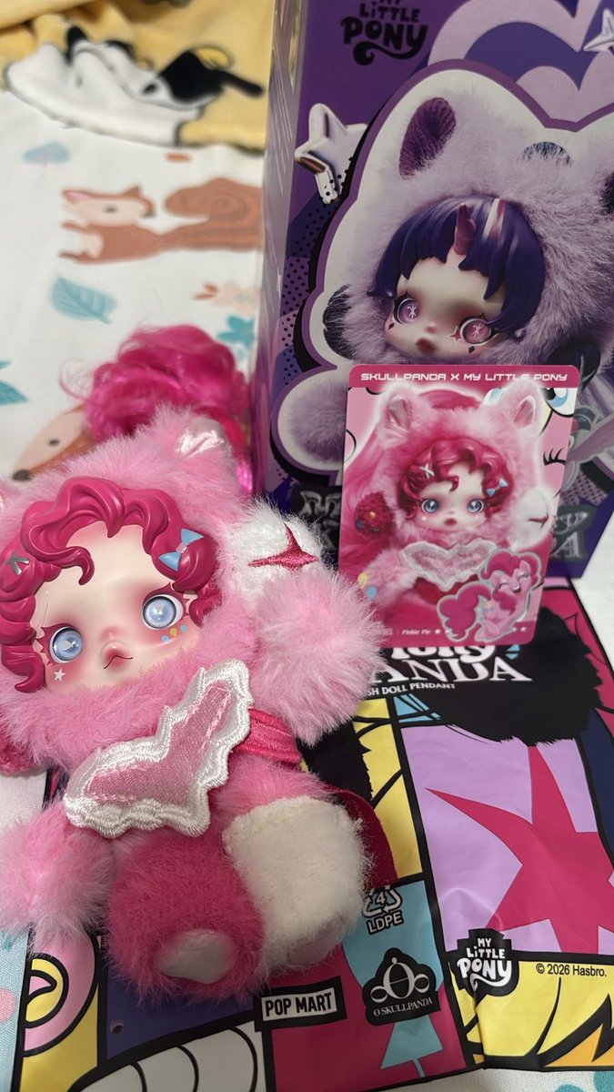 🥤🍓 tweet media