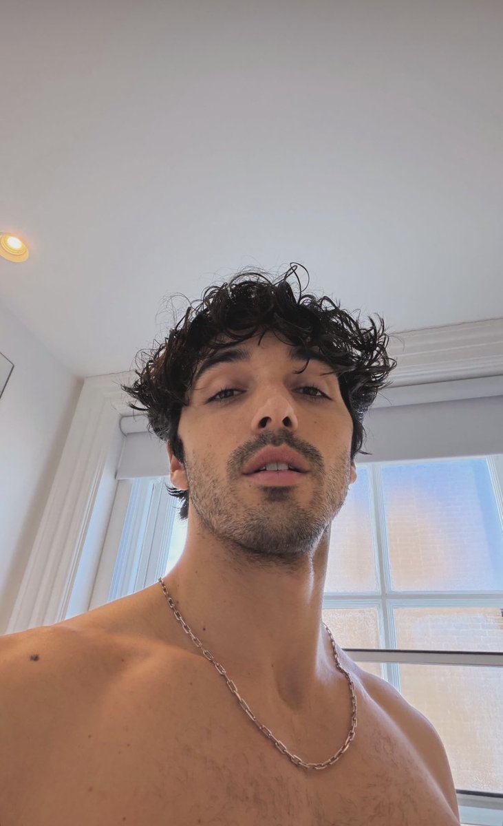 𝐃𝐈𝐄𝐆𝐎 𝐃𝐈́𝐀𝐙。 tweet media