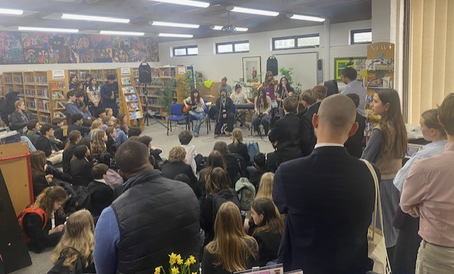 Alexandra Park School Library tweet media