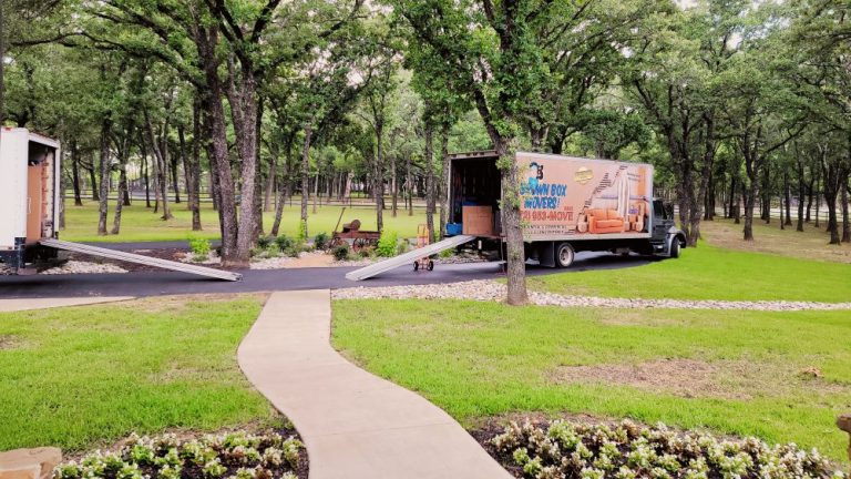 Brown Box Movers tweet media