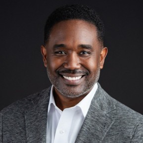 vmblog's tweet image. Is #hybridcloud just hype — or the smartest play #MSPs aren't making yet?
@LeasewebUSA CEO Richard Copeland breaks down why the MSPs thriving right now aren't picking #cloud vs. on-prem. They're selling confidence.
10 questions to ask before you lock into any environment👇