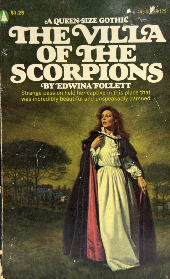 PulpLibrarian's tweet photo. Time once again for my occasional series "Women with great hair fleeing gothic houses!"

And today I head back to 1975... https://t.co/DXOgo6ic1Y