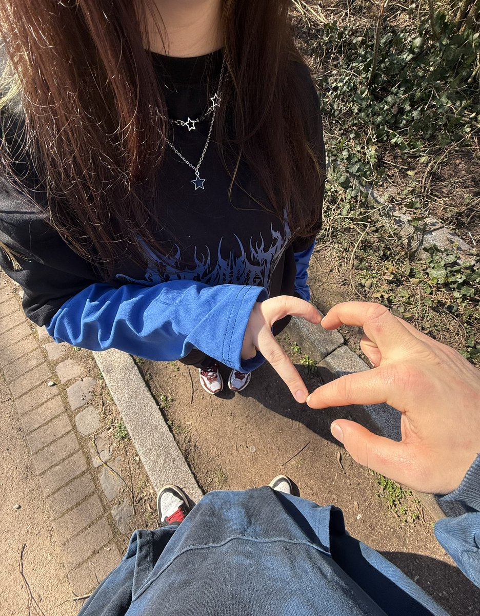 D8 Visulk tweet media