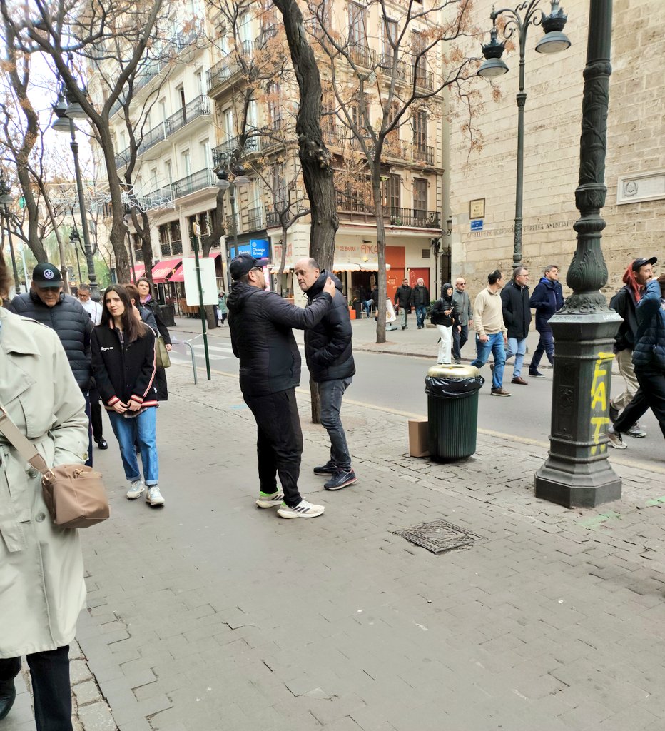 Borderline tweet media