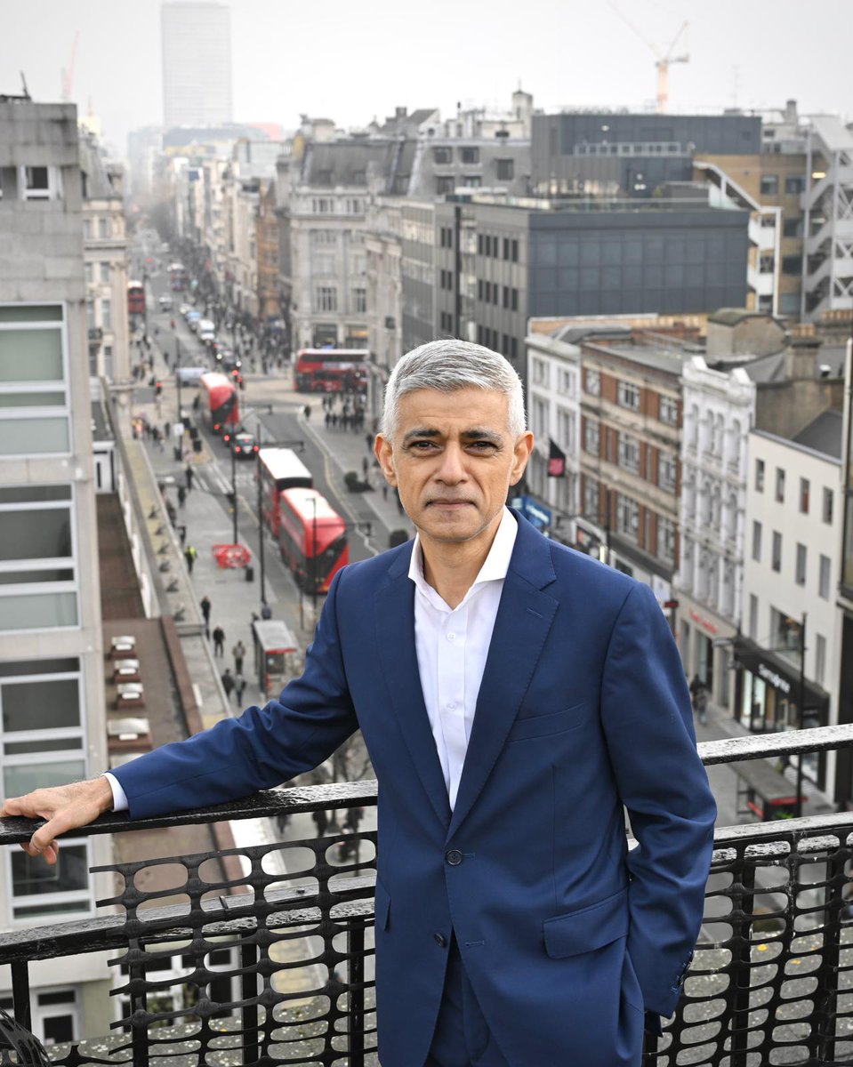 MayorofLondon's tweet photo. From the John Lewis flagship store: I’ve given the green light to a traffic-free Oxford Street.

We’re moving at pace to pedestrianise the mile between Orchard St and Great Portland St. I want to see the first section go traffic-free by the end of summer. A huge day for the West End. 🚶‍♂️