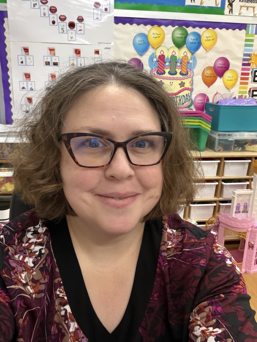 Kind in Kindergarten (M.Ed) tweet media