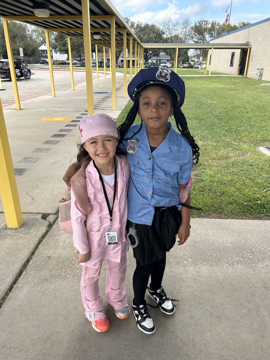 Arica Buckley tweet media