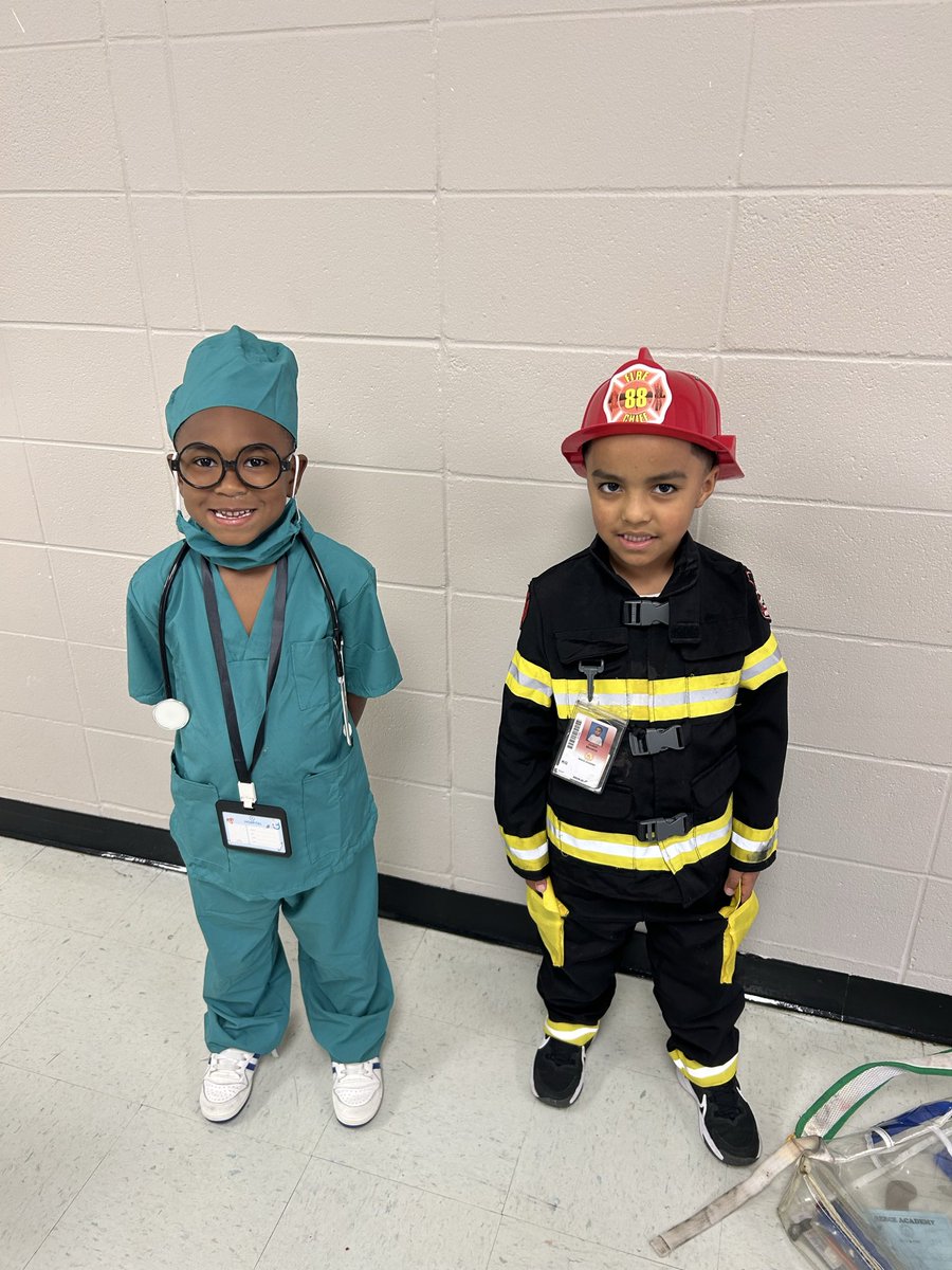 Arica Buckley tweet media