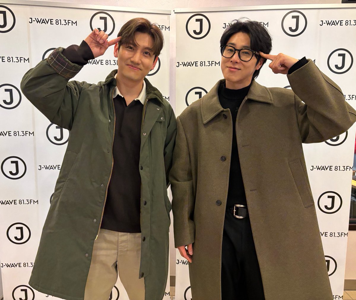 2人とも可愛いな😭😭😭😭😭
