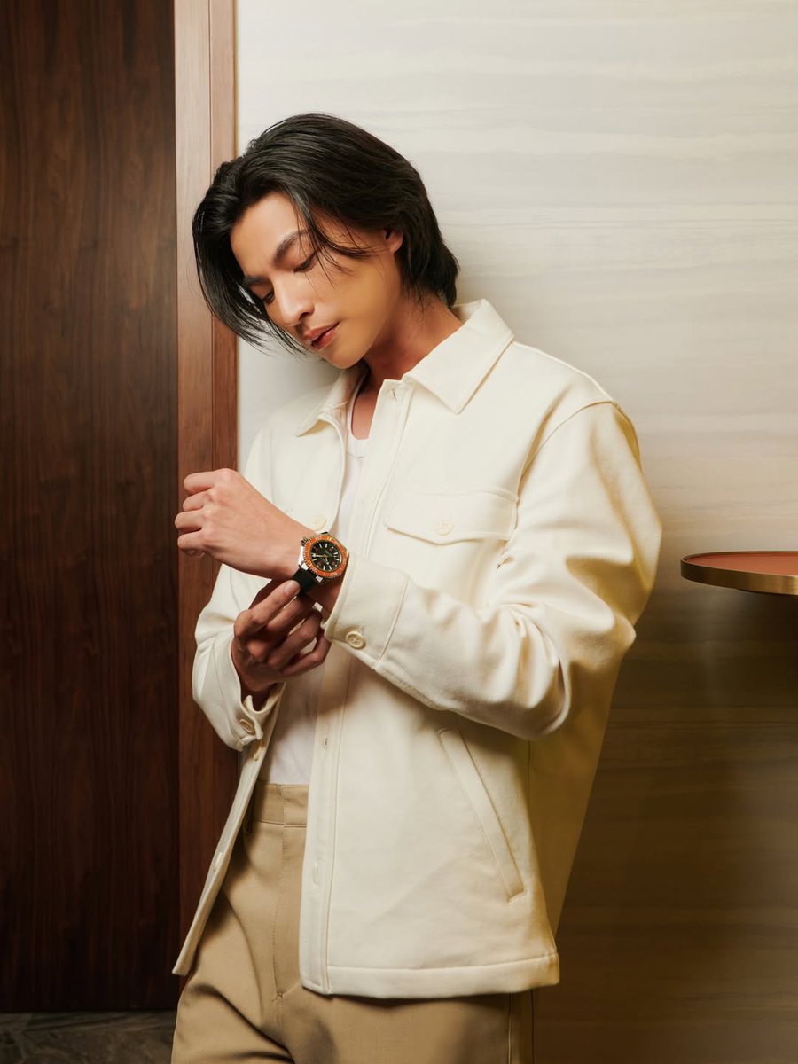 Gulfkanawutofc's tweet photo. IG update : GulfKanawut

Owning every second with @omegawatches

#PlanetOcean
#OMEGAThailand
#OMEGA
#GulfKanawut
@gulfkanawut https://t.co/p1y3itvtde