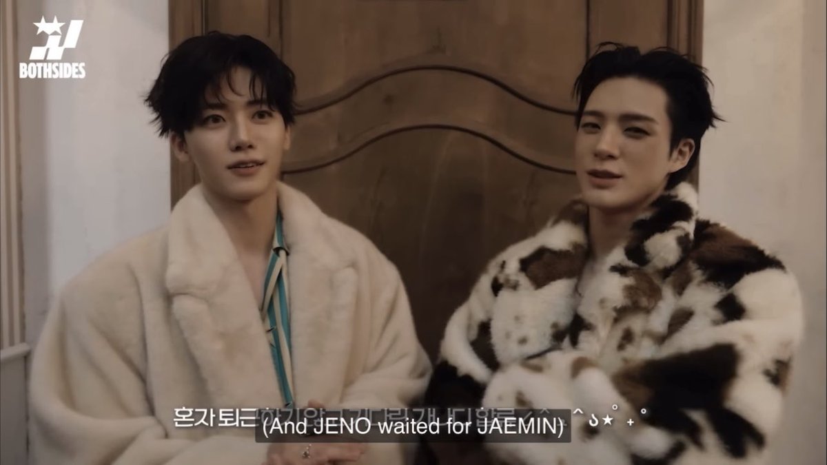 FILESLJN's tweet photo. still, #jeno waited for jaemin to finish 🐶🫶🏻🐰 https://t.co/N1NpN3x4BW