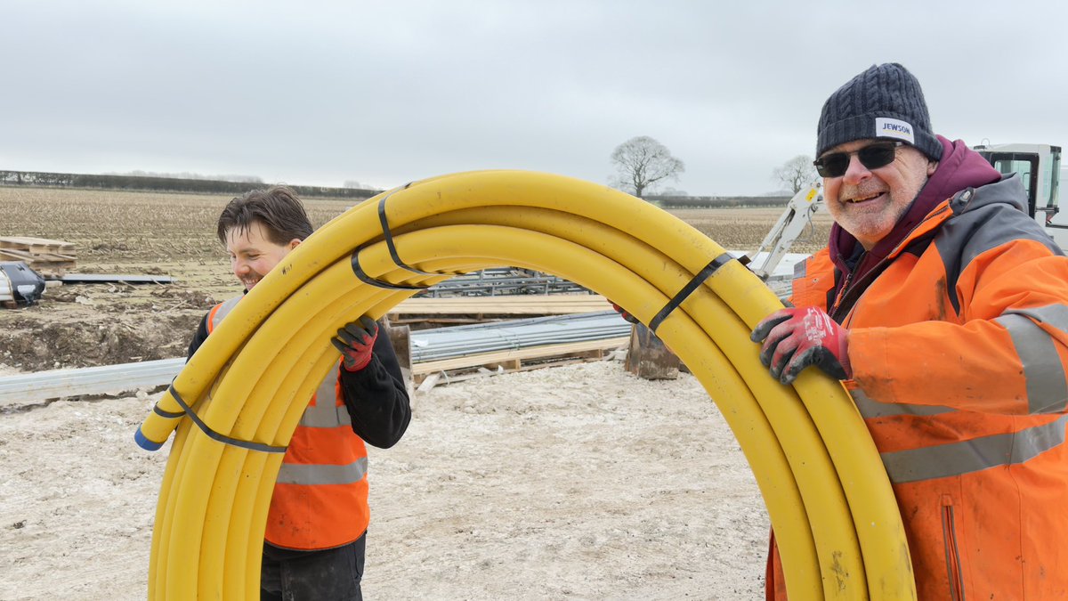 SimplyLpg's tweet photo. Inspecting the progress on yet another poultry shed installation where we are installing the LPG supply that will obviously provide the warmth and reliability required to heat the birds in the sheds. https://t.co/kiB5RZcmOA