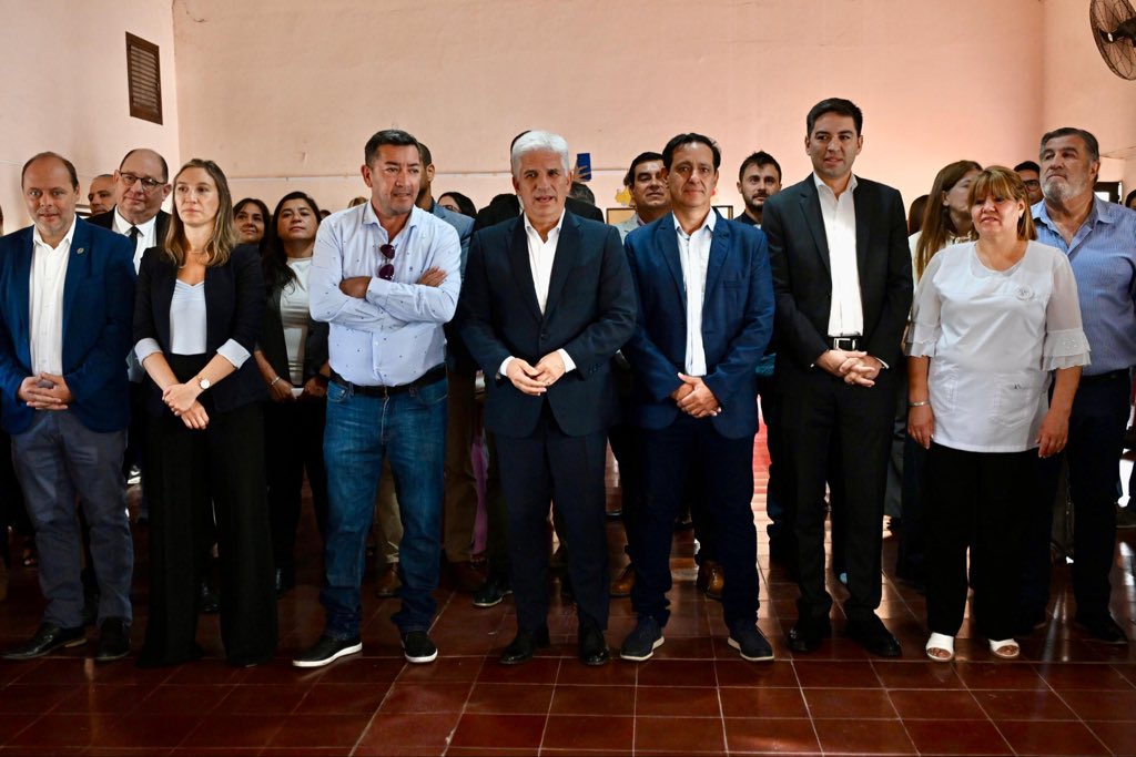 GIRA EDUCATIVA por el DEPARTAMENTO BELGRANO - Visitamos la comunidad educativa del Colegio Nro 7 Geólogo Román Guiñazu de LA CALERA. Inauguramos refacciones en el Nivel Inicial y en la Primaria. Se encuentra en ejecución las obras en la parte del Secundario. “Año 2026, año de la