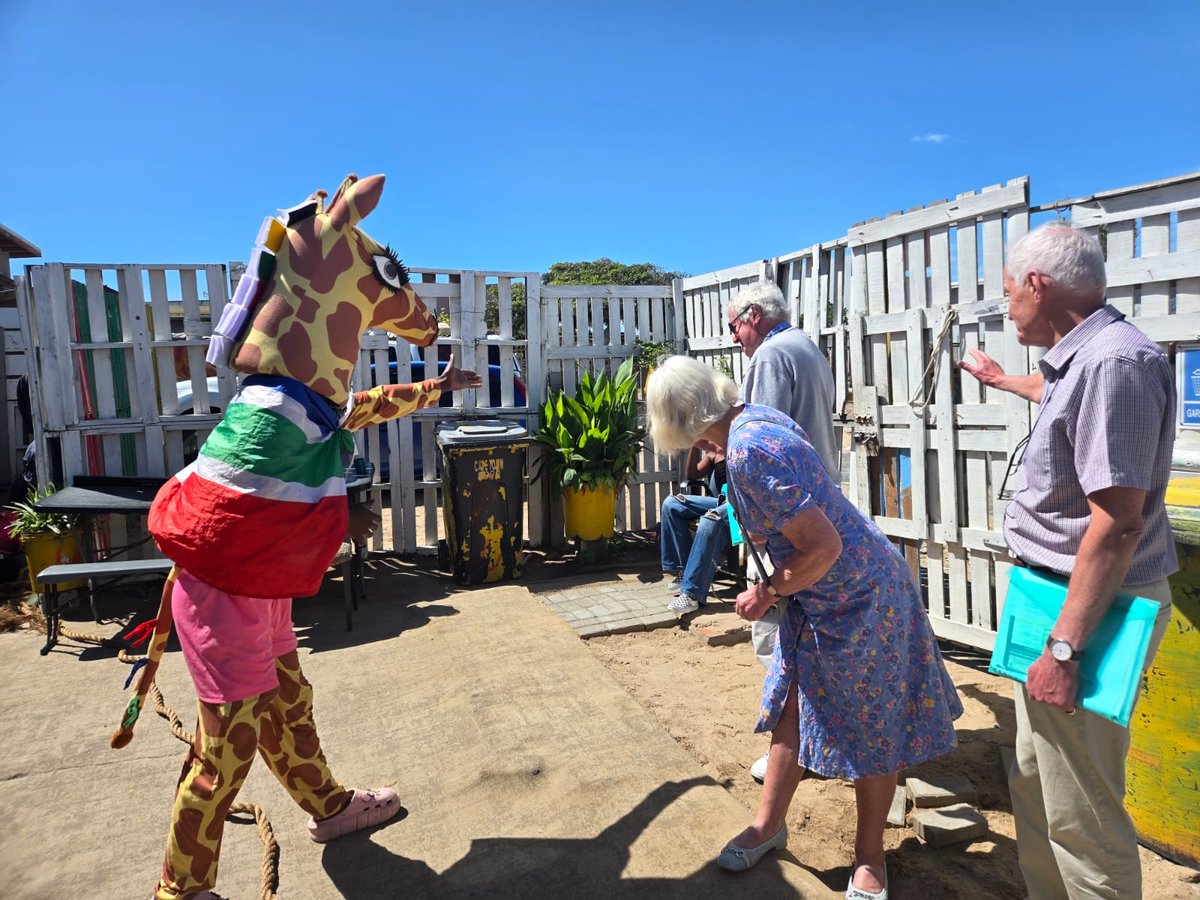 Loxion_Library's tweet photo. 🌍📚 Grateful for Global Partnerships!
A big thank you to the Jim Joel Foundation for visiting Loxion Mobile Library this week, introduced to us by our wonderful partners at True North in Vrygrond. 🙏
#LoxionMobileLibrary
#KykaTheReadingGiraffe
#ReadingCulture
#AfricaRising 📚🌍 https://t.co/51504boFcG