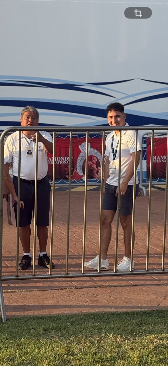 Saúl Robles tweet media