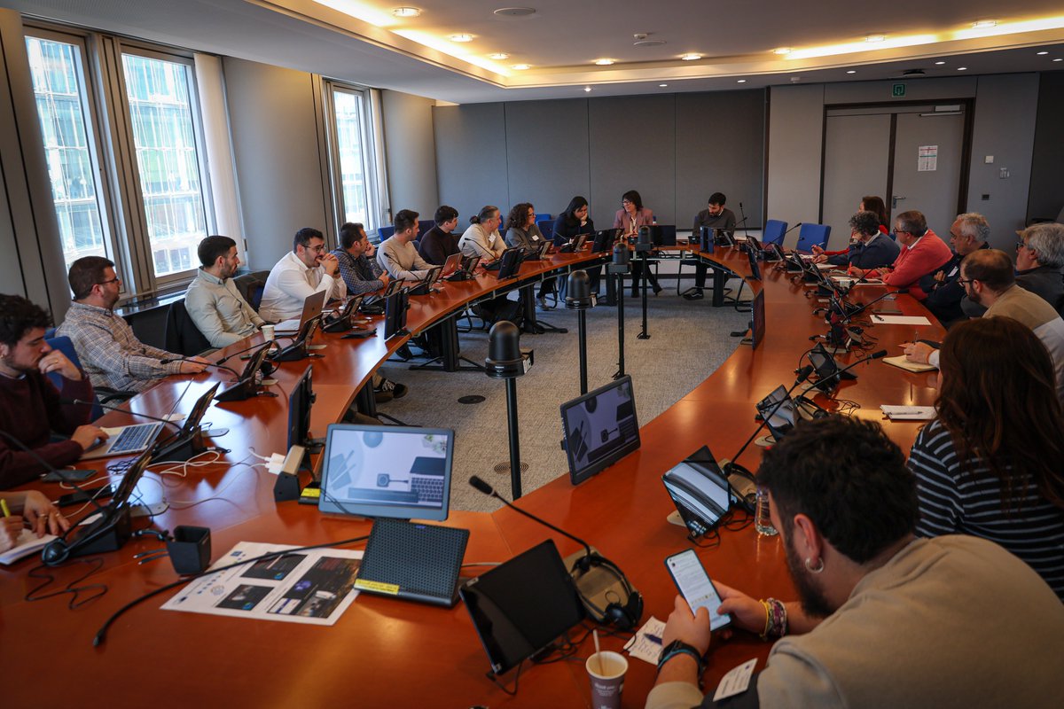 Diana Riba i Giner tweet media