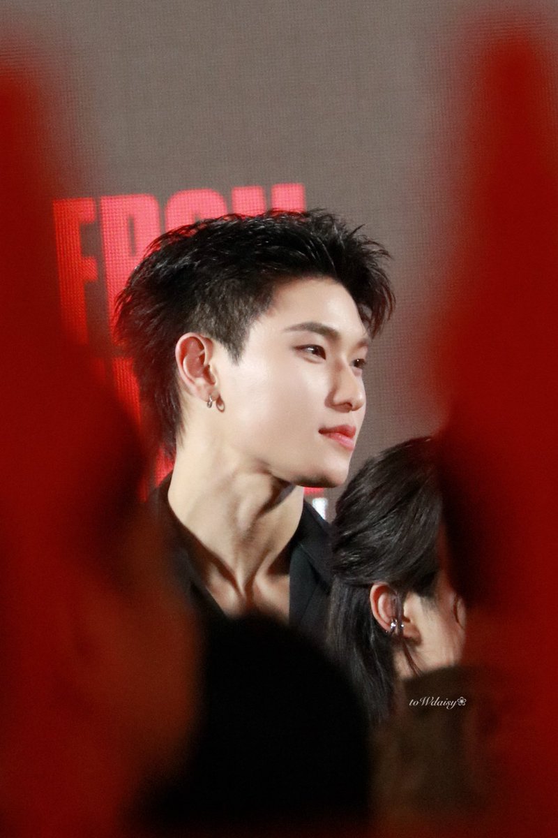 สุดหล่อ~

[04.03.2026] #ออฟโรด #OffroadKTP

OFFROAD GFNW AT SIAM PARAGON
OFFROAD OBEY GFNW GALA
#GFNWTheResetGala