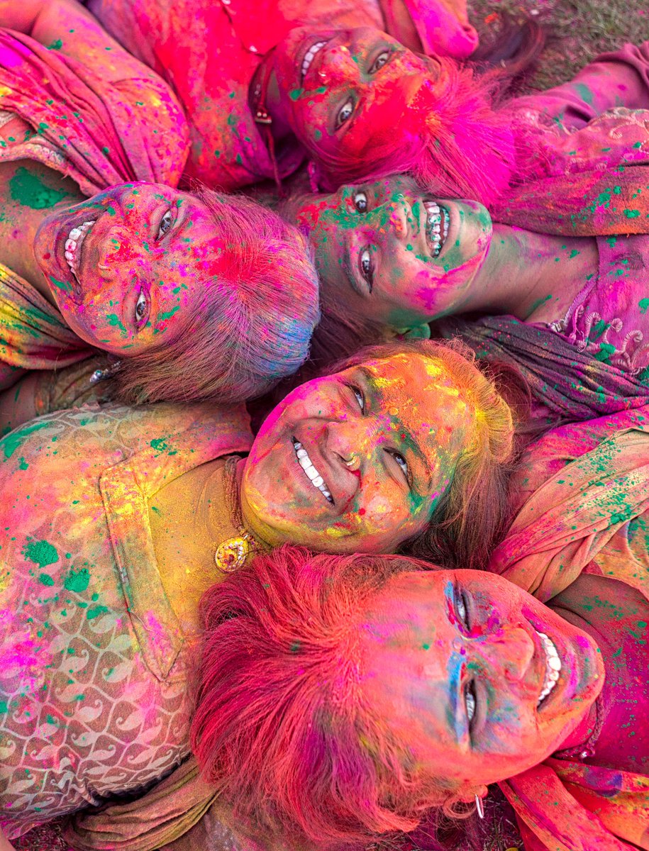 HarikumarTM's tweet photo. Happy Holi 🎆 🎇 ✨️ https://t.co/i0xTek42qi