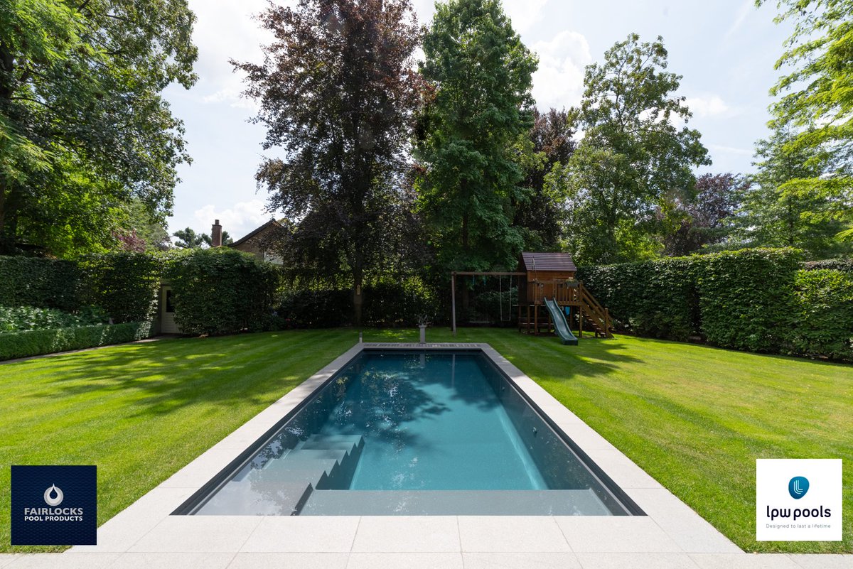 FairlocksPP tweet media