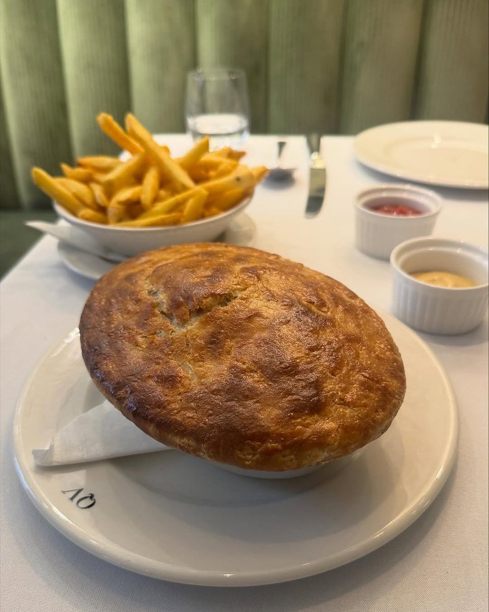 The Good Food Guide tweet media