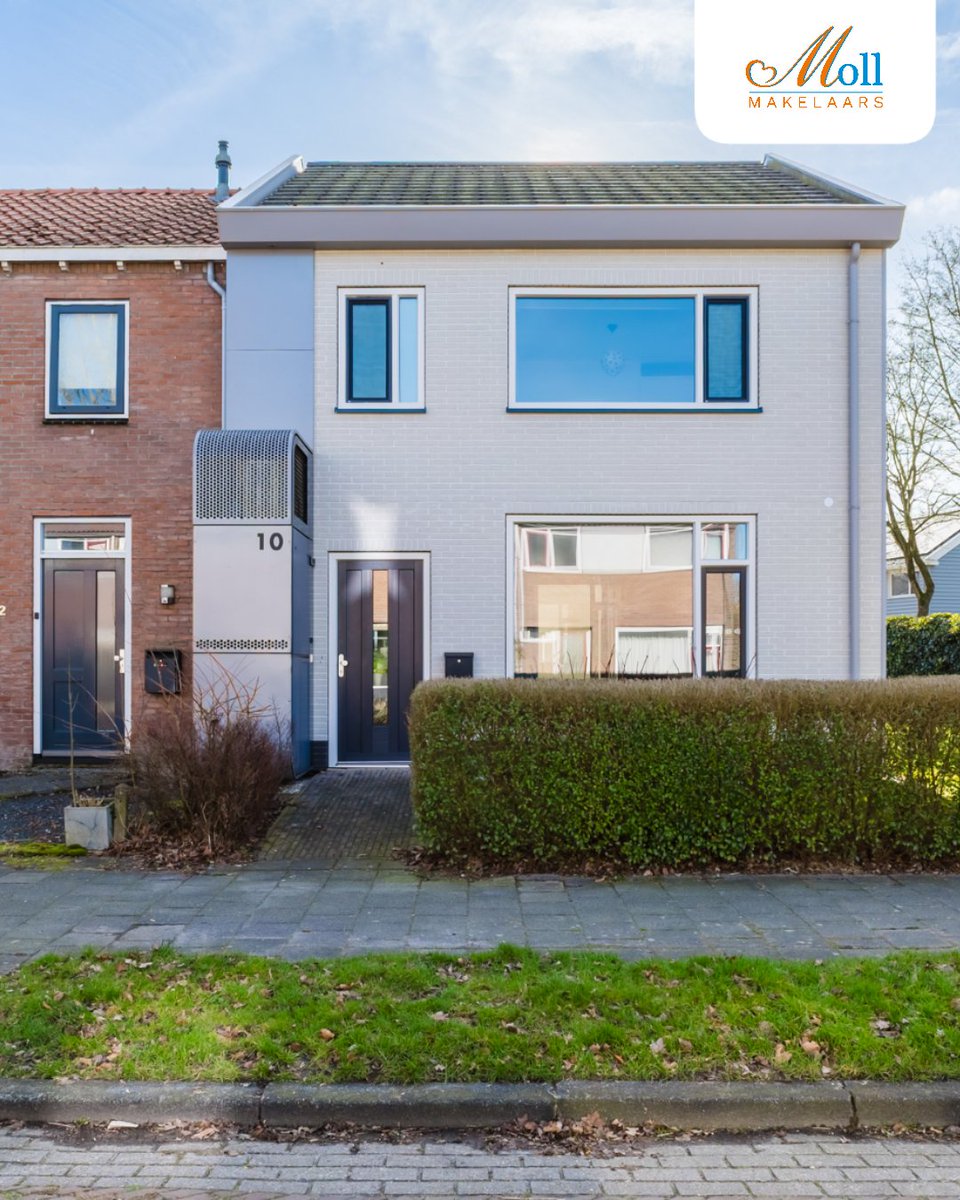 SierdMoll's tweet photo. Bijzonder wonen in Gorredijk ✨🏡

Deze woning (1965) is na 2014 volledig verbouwd en uitgebouwd tot een echte modelwoning. Gasloos, volledig geïsoleerd en uitgerust met warmtepomp, zonnepanelen en triple beglazing

 #SierdMollMakelaars #Gorredijk   #Funda https://t.co/XR58NctfFW
