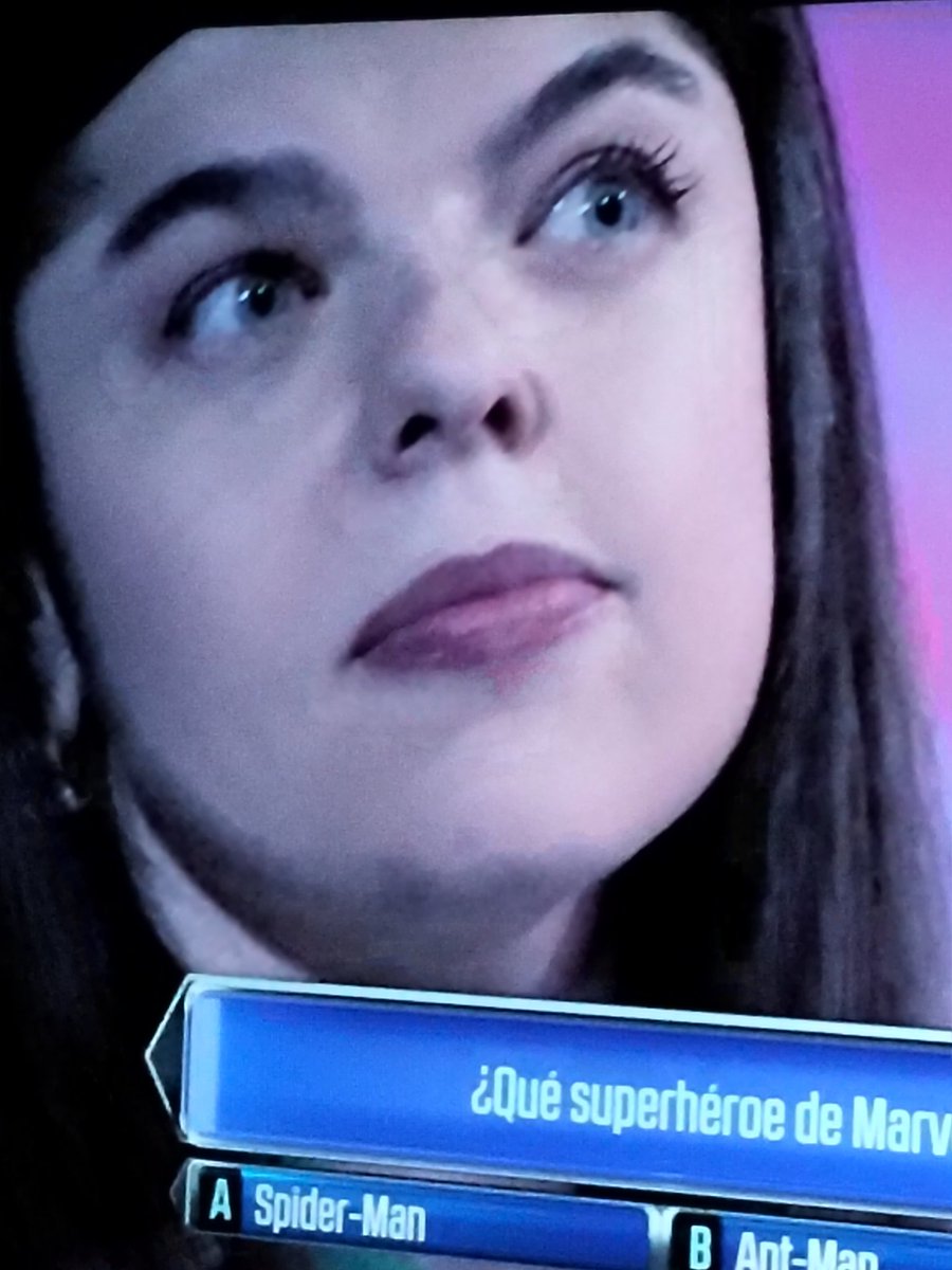 contry74's tweet photo. La hermana melliza perdida de Marc Giró participando en #elcazador en la 2 de RTVE https://t.co/myAs1XXyOL