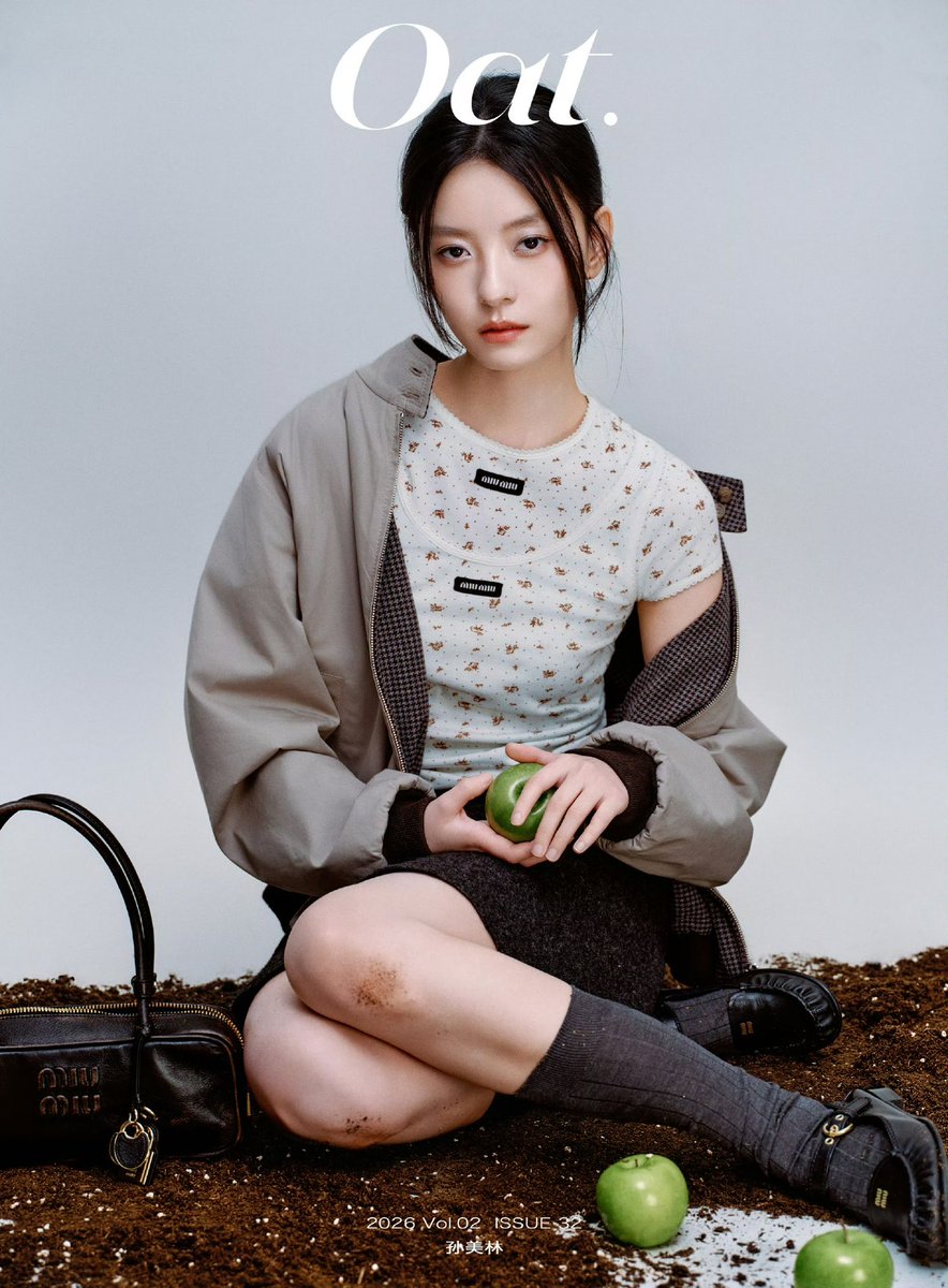 centlookbook's tweet photo. #sunmeilin 孙美林 for OAT Magazine, 2026 Issue 32 https://t.co/FFKrNrVpd8