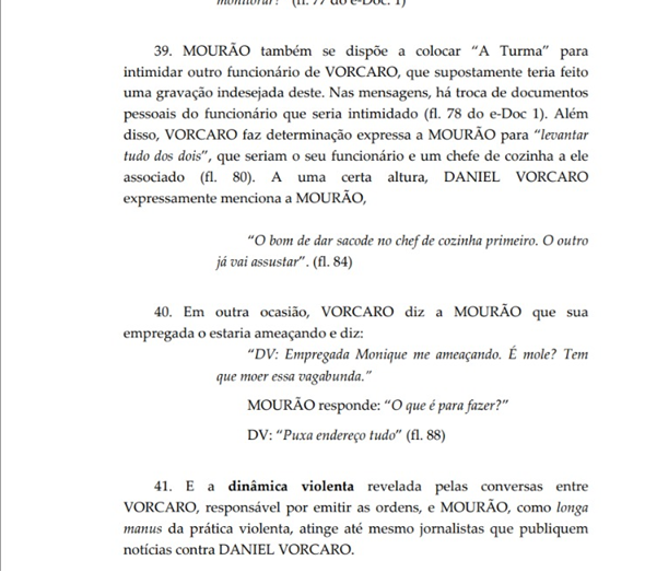 Isso aqui é revoltante... Daniel Vorcaro queria "moer" a sua empregada doméstica.

“DV: Empregada Monique me ameaçando. É mole? Tem que moer essa vagabunda.”