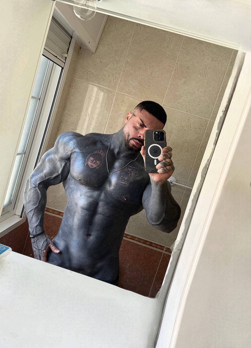 Berto Black tweet media