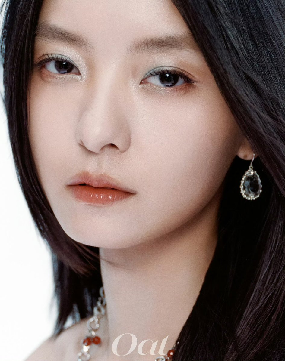 centlookbook's tweet photo. #sunmeilin 孙美林 for OAT Magazine, 2026 Issue 32
🔗 https://t.co/LqURz1RRGA https://t.co/rW6iOw1AxE