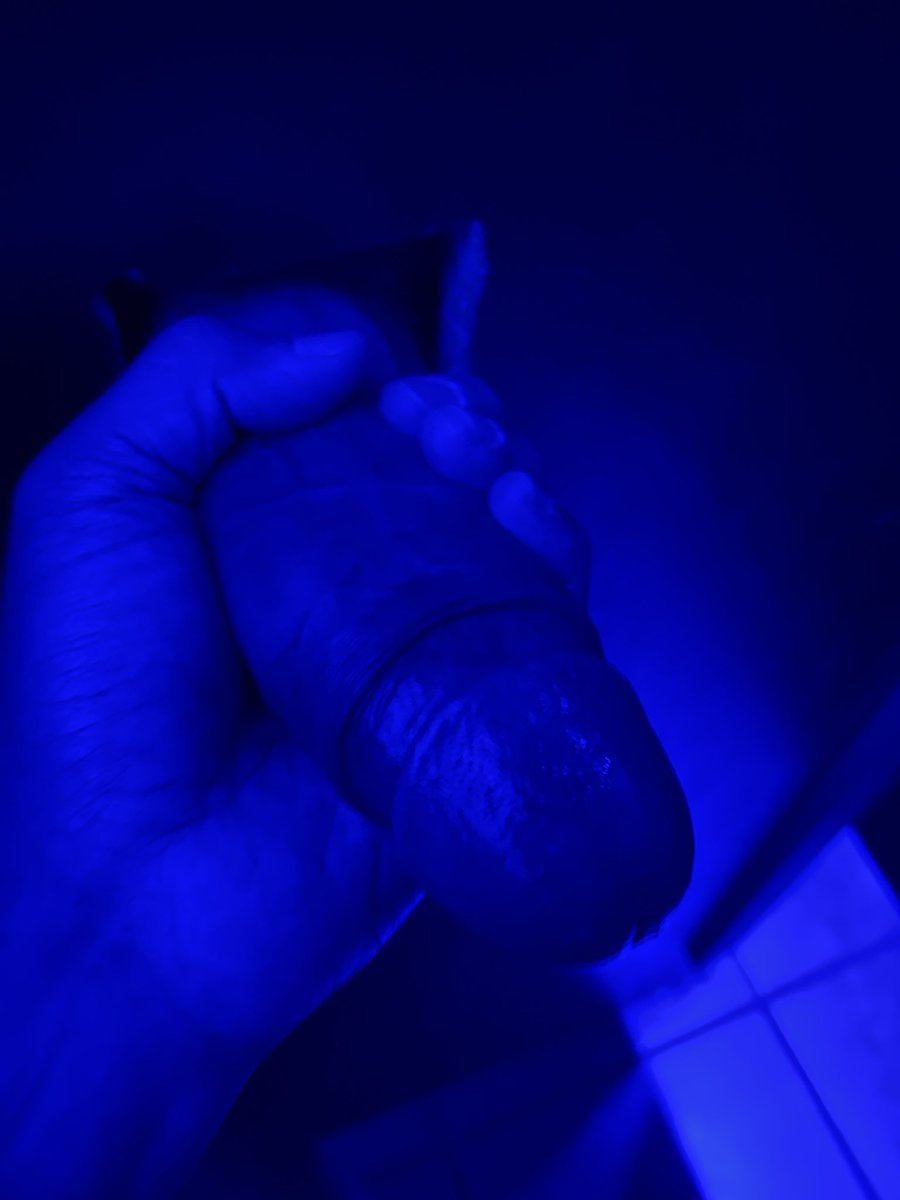 cd8511's tweet photo. Lo que uno se encuentra en @CiberAmberes77 , a quién veo hoy ahí?

Quiero una 🍆 bien rica https://t.co/MN3lQ8z3A4