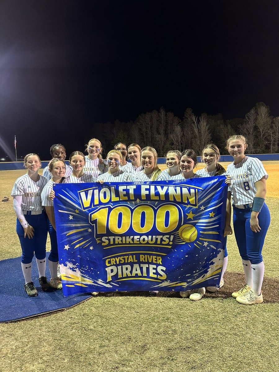 Violet Flynn tweet media