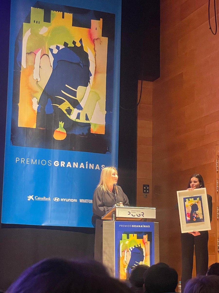 Raquel Garde, vocal de la Junta de Gobierno de nuestro Colegio asistió, a la I Edición de los Premios Granaínas organizada por la dirección de GRX Actualidad, con la intención de reconocer a las diez mujeres más influyentes de nuestra provincia.

!Enhorabuena a todas!