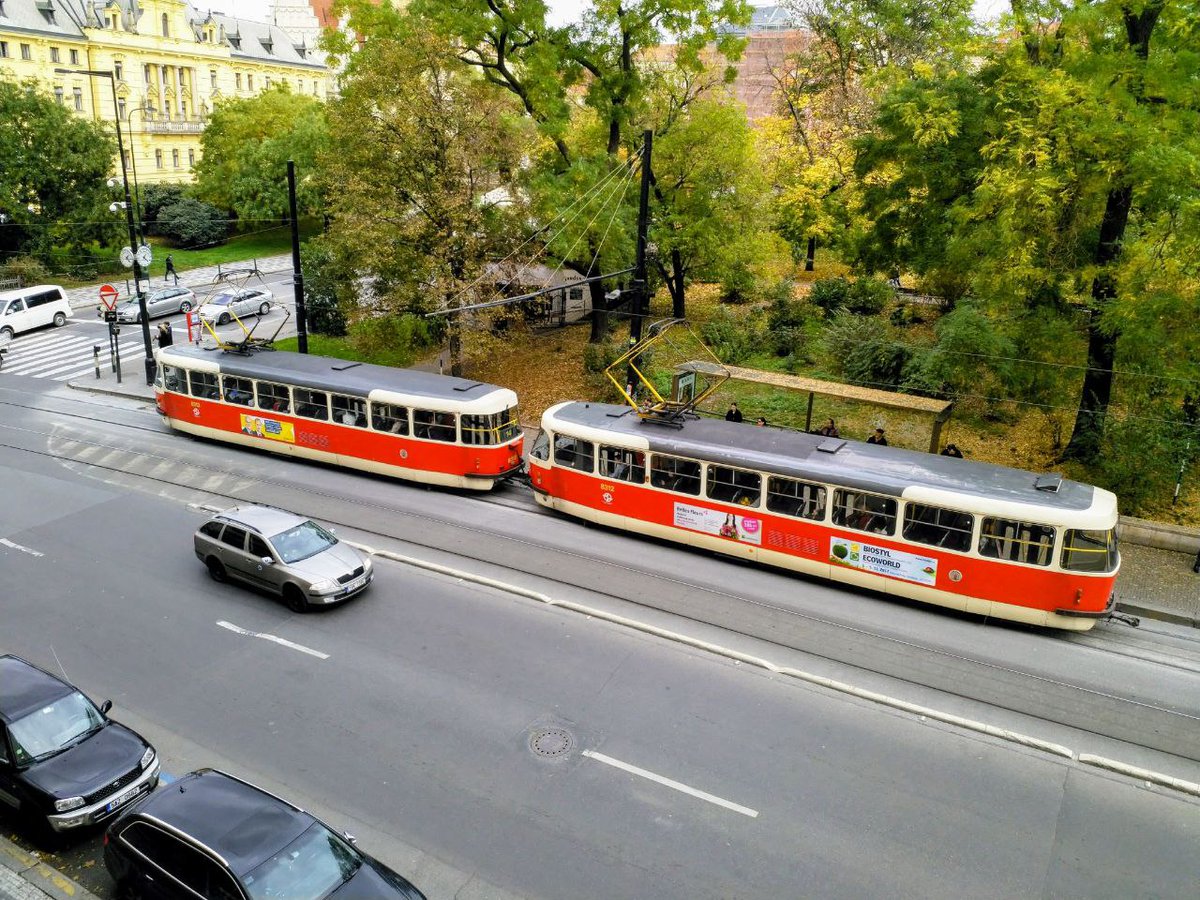 fDrive.cz tweet media