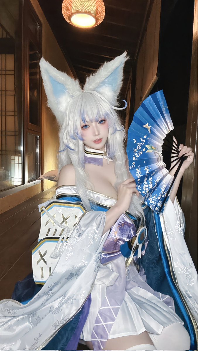 You can take the wallpaper yourself, baby~ #shinano