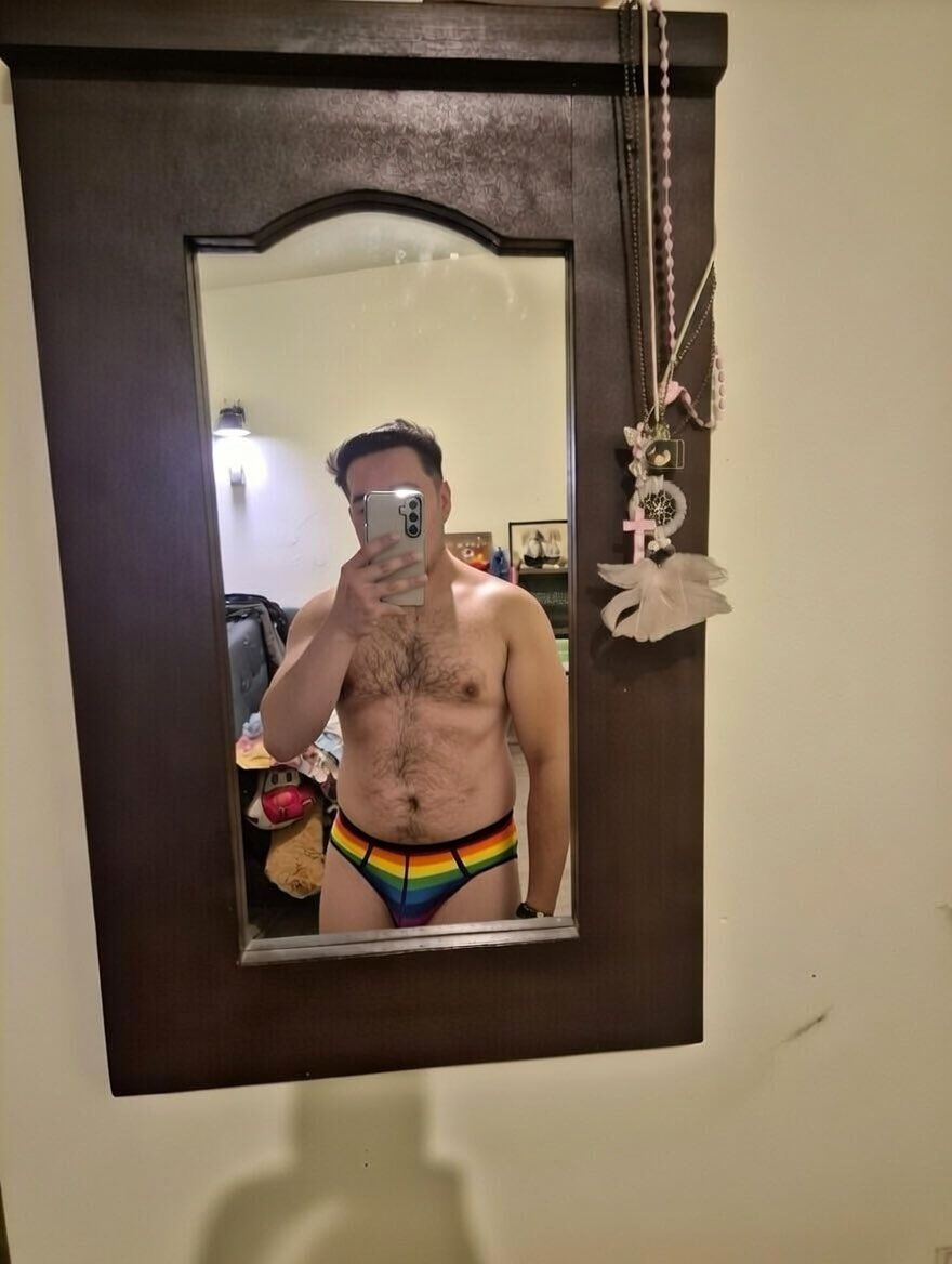 REAL UNDIES tweet media