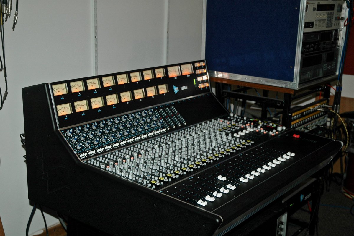 API Audio tweet media