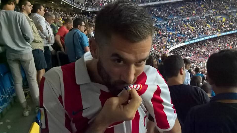 Viajaré solo a Sevilla y sin entrada, si hay alguien en la misma situación, podemos vernos por allí por la FanZone. Ayudadme con un RT para poder encontrar gente!!! 
<a href="/Atleti/">Atlético de Madrid</a> <a href="/jorgecrespocano/">Jorge Crespo Cano</a> <a href="/jc_sampaio/">SAMPA10</a>  <a href="/jsancris_/">Jorge San Cristóbal</a>
#AupaATM #QueremoslaCopa