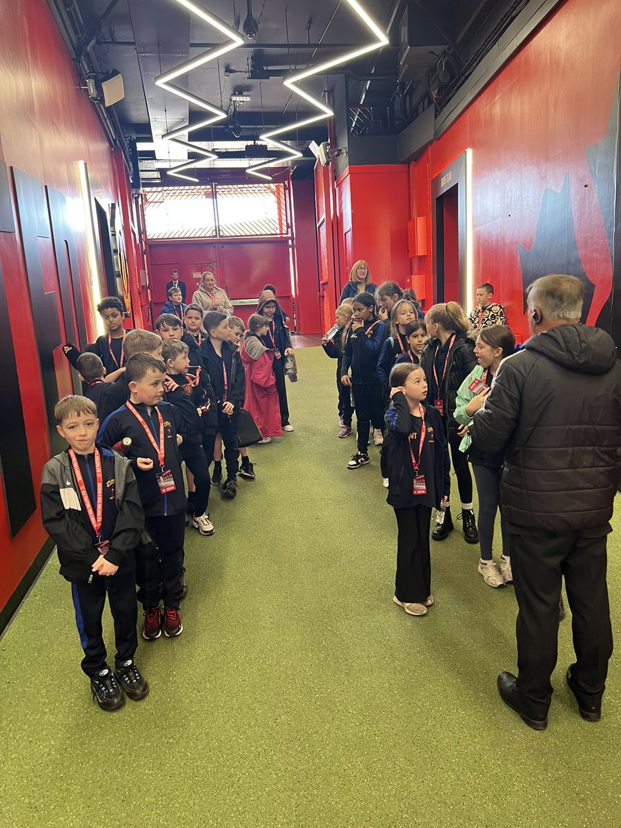 Miss Billington tweet media