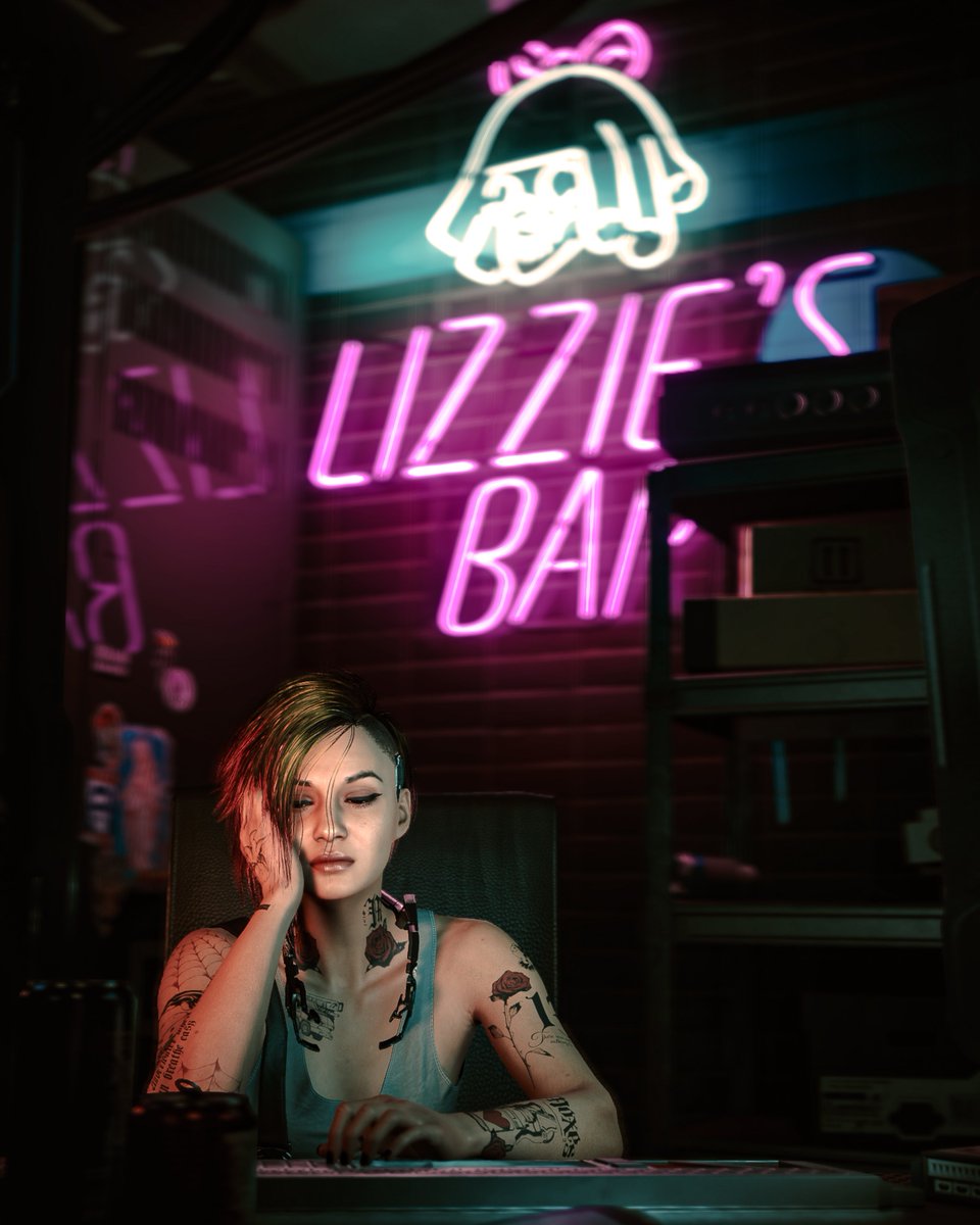 AfterFrame || VP tweet media